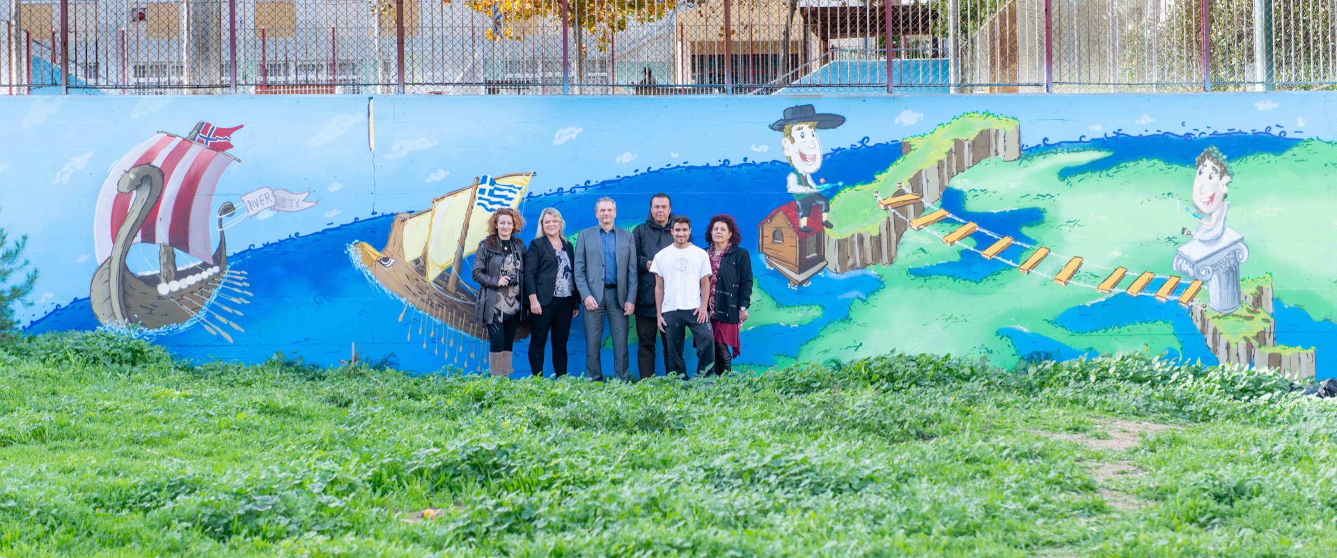 Project planning in Athens. In front of a School wall in Galatsi Municipality. Photo: Knut Werner Lindeberg Alsén